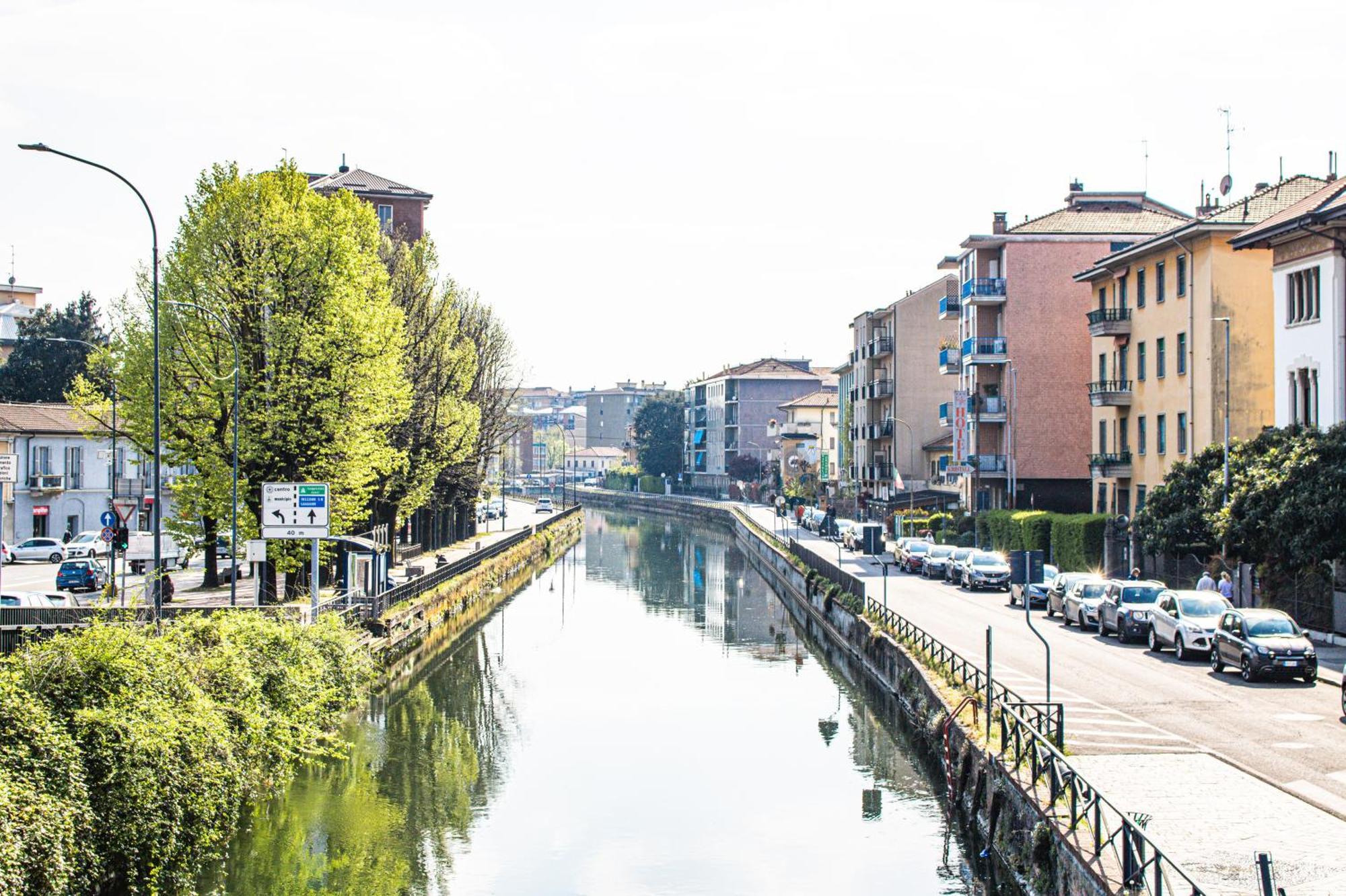 Along The Canal Smart Flat Naviglio - 4 People Корсико Екстериор снимка