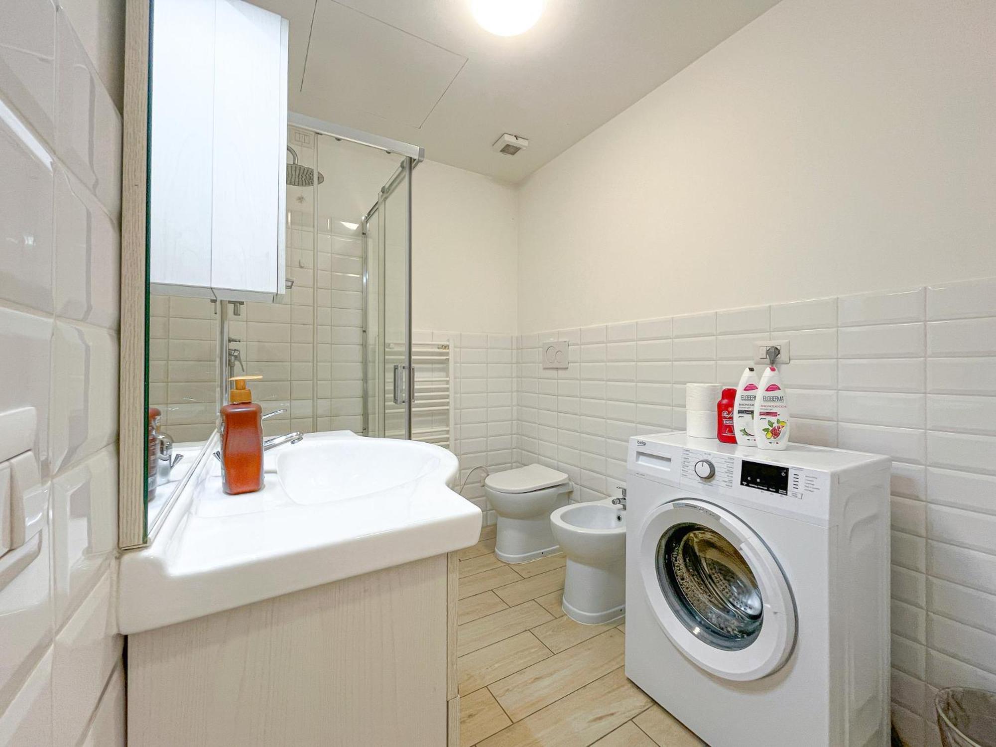 Along The Canal Smart Flat Naviglio - 4 People Корсико Екстериор снимка