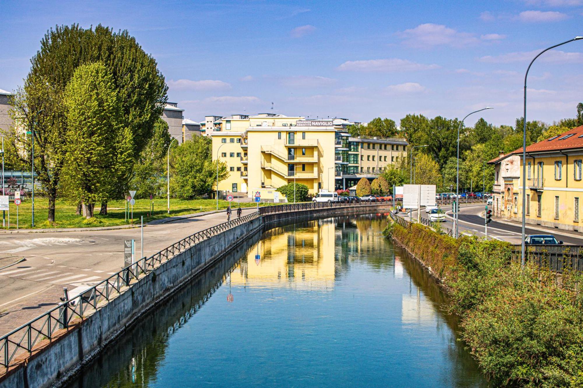 Along The Canal Smart Flat Naviglio - 4 People Корсико Екстериор снимка
